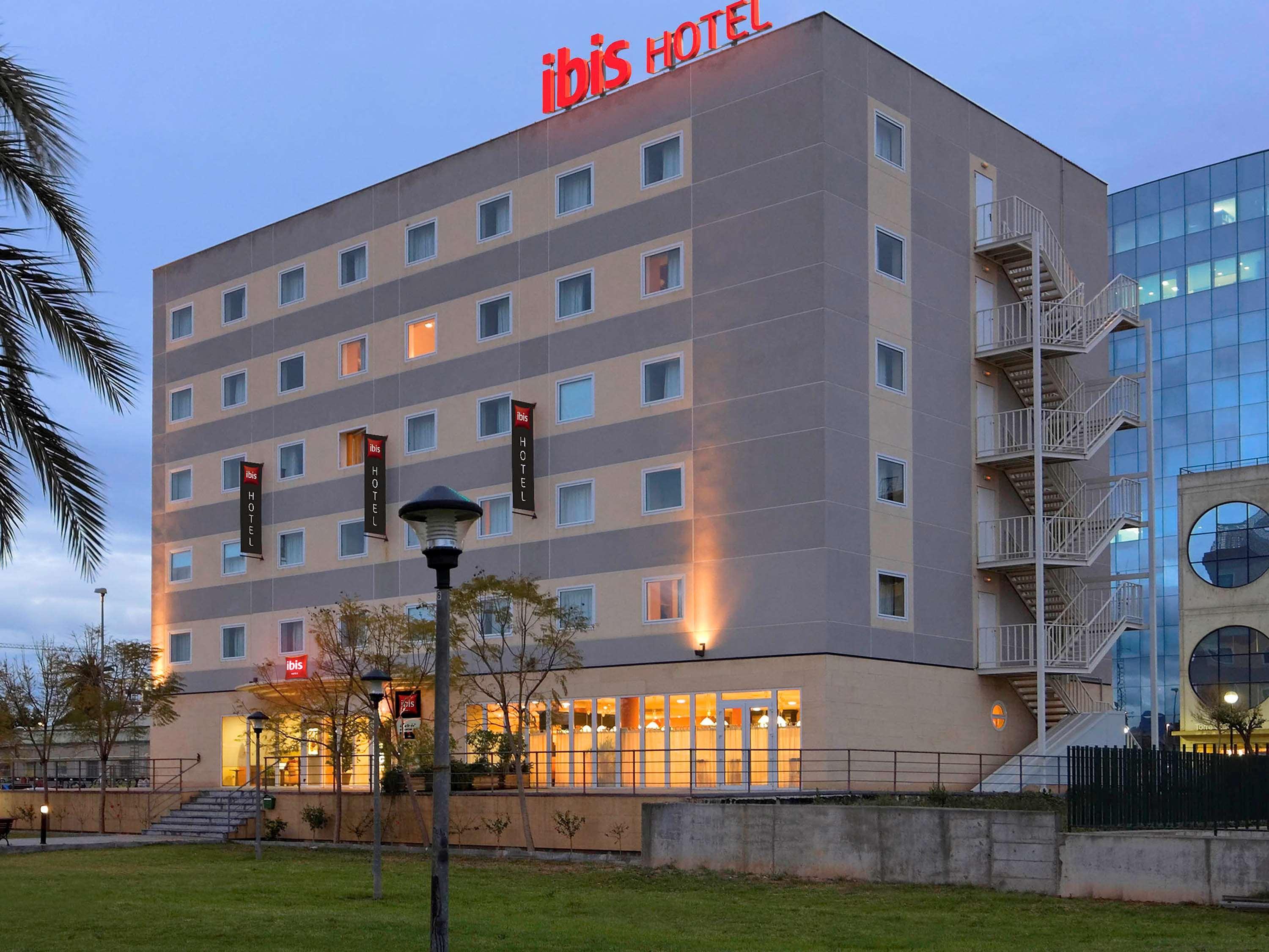 Ibis Мурсия Екстериор снимка